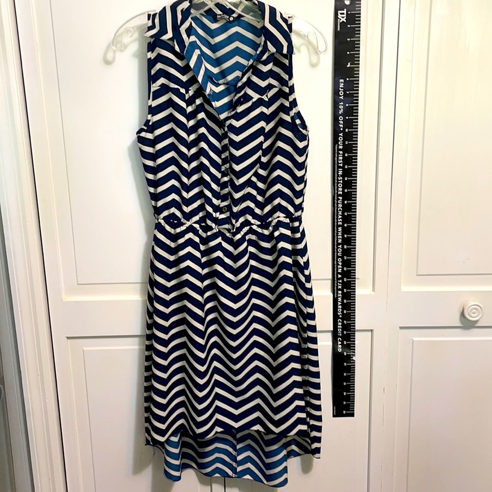 Navy/White hi/lo chevron dress  SZ XL